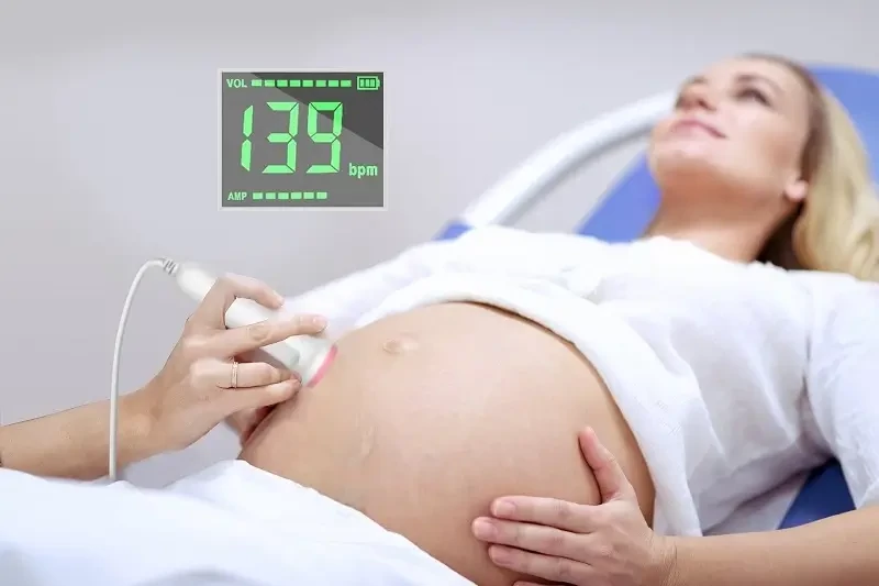 viatom-ad51-babytone-doppler-magzati-szivhang-doppler-monitor-hasznalat-kozben